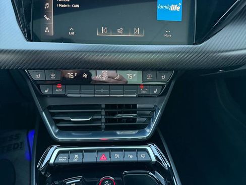 Used 2022 Audi e-tron GT Prestige w/ Prestige Package image 15