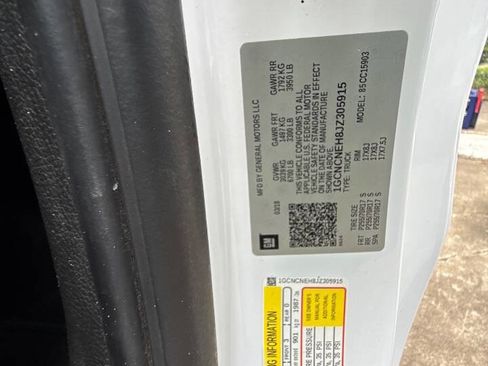 Used 2018 Chevrolet Silverado 1500 W/T RWD image 36