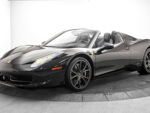 Used 2014 Ferrari 458 Spider RWD image 7