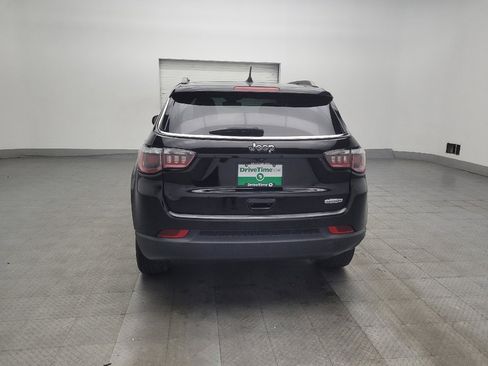 Used 2019 Jeep Compass Latitude FWD image 6