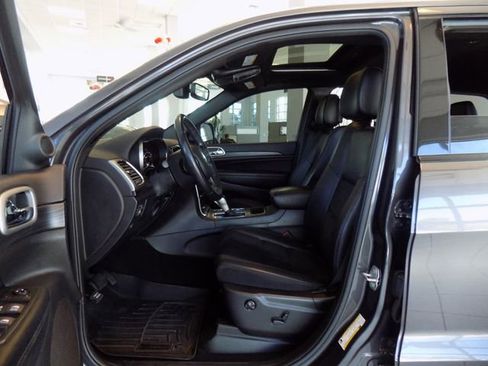 Certified 2020 Jeep Grand Cherokee Altitude image 16