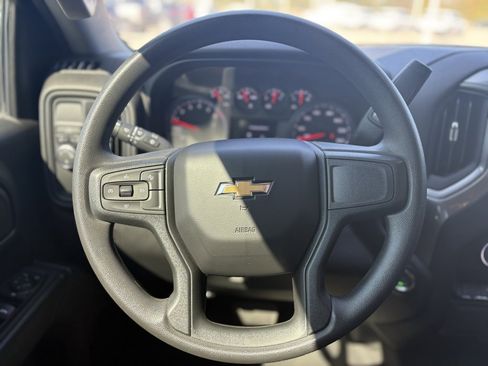New 2024 Chevrolet Silverado 1500 Custom image 17