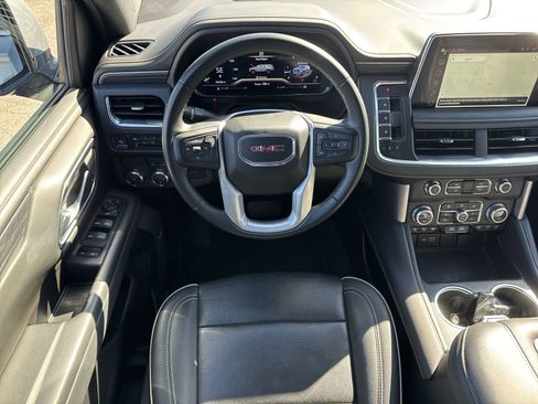 Used 2024 GMC Yukon SLT image 28