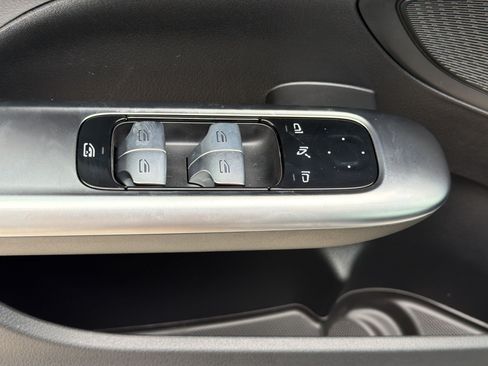 Used 2026 Mercedes-Benz C 300 Sedan image 19