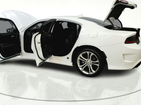 Used 2022 Dodge Charger R/T RWD image 12