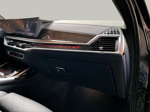 Certified 2026 BMW X7 xDrive40i AWD/4WD image 18