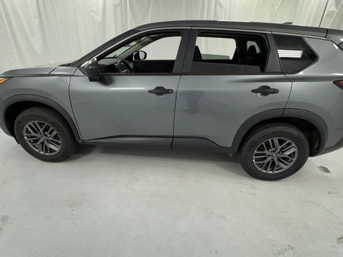 Used 2023 Nissan Rogue S AWD/4WD image 6