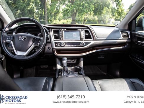 Used 2017 Toyota Highlander Limited w/ Protection Package #3 AWD/4WD image 28