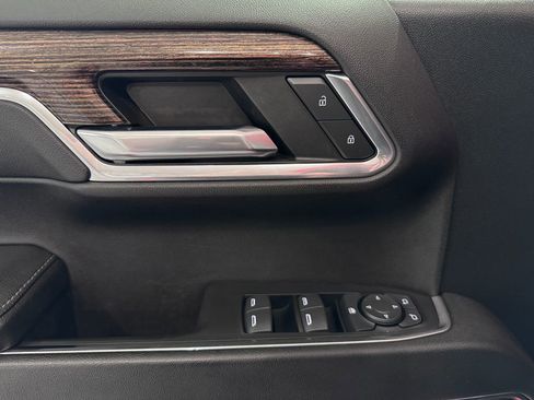 Certified 2024 GMC Sierra 1500 Elevation AWD/4WD image 25