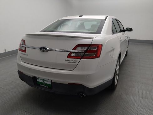 Used 2014 Ford Taurus Limited w/ Equipment Group 301A FWD image 9