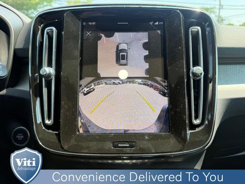 New 2026 Volvo XC40 B5 Plus w/ Protection Package Premier AWD/4WD image 15