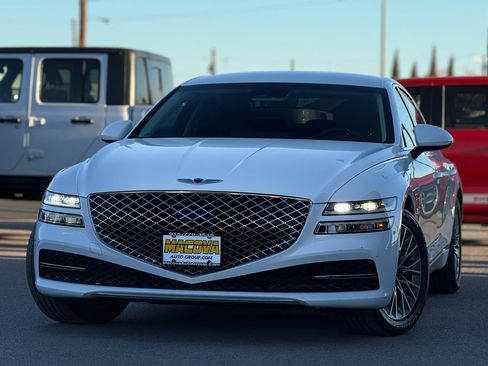Used 2023 Genesis G80 2.5T image 3