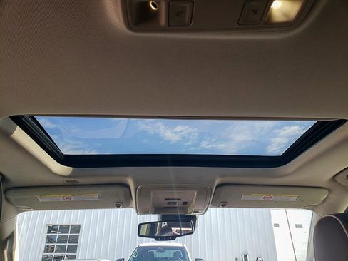 Used 2015 Chevrolet Silverado 3500 High Country w/ Duramax Plus Package image 27