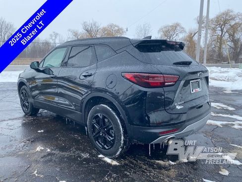 Used 2025 Chevrolet Blazer LT w/ Convenience Package image 4
