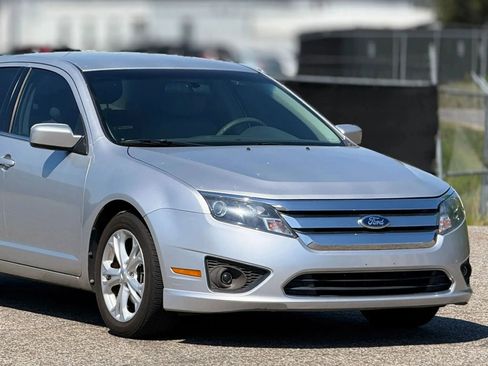 Used 2012 Ford Fusion SE FWD image 15
