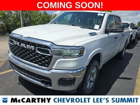 Used 2025 RAM 1500 Lone Star AWD/4WD image 1