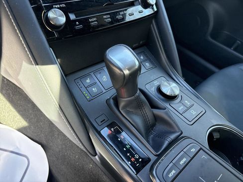 Used 2024 Lexus IS 300 w/ Premium Package image 16