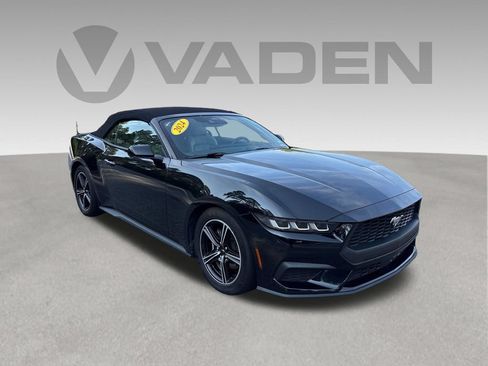 Used 2024 Ford Mustang Premium RWD image 31