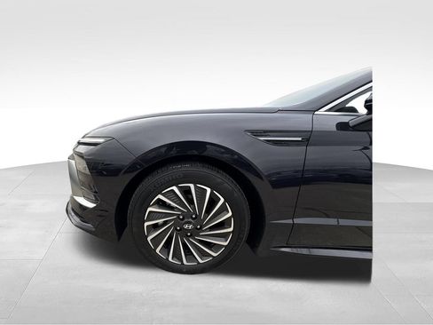 New 2026 Hyundai Sonata SEL FWD image 18