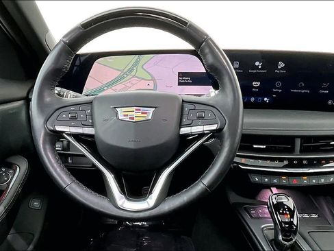 Used 2025 Cadillac CT5 Premium Luxury image 7