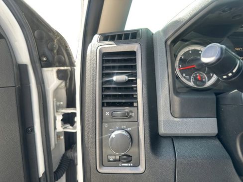 Used 2019 RAM 1500 Tradesman RWD image 13