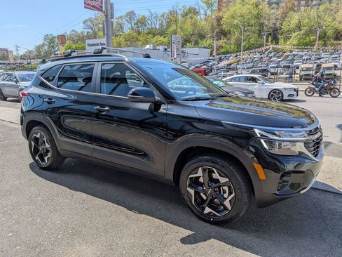 New 2026 Kia Seltos S AWD/4WD image 5