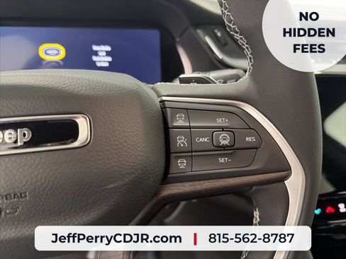 New 2026 Jeep Grand Cherokee Altitude AWD/4WD image 12