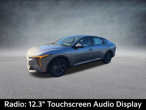 New 2025 Kia K4 LXS image 9