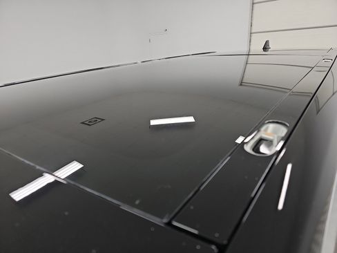 Used 2023 Rivian R1S Adventure image 13