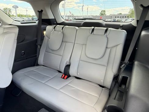 Used 2026 Ford Explorer Active w/ Active Comfort Package AWD/4WD image 16