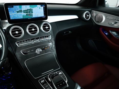 Used 2022 Mercedes-Benz C 300 Cabriolet image 33
