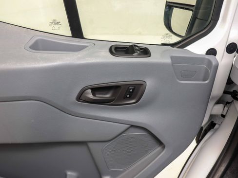 Used 2016 Ford Transit 250 148 Medium Roof image 59