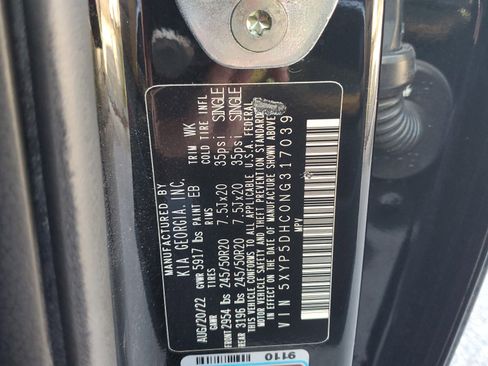 Certified 2022 Kia Telluride SX w/ SX Prestige Package image 33