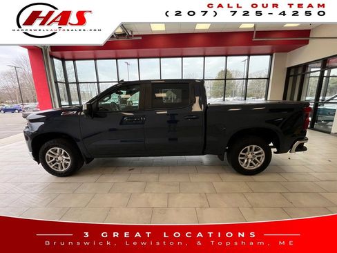 Used 2022 Chevrolet Silverado 1500 LT w/ Z71 Off-Road Package AWD/4WD image 2