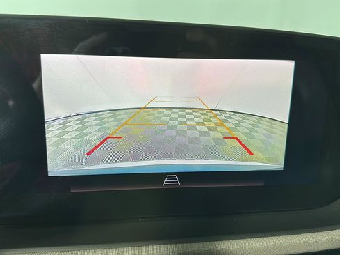 Used 2024 Buick Envista Avenir FWD image 18