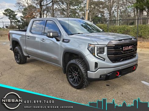 Used 2023 GMC Sierra 1500 AT4X image 1