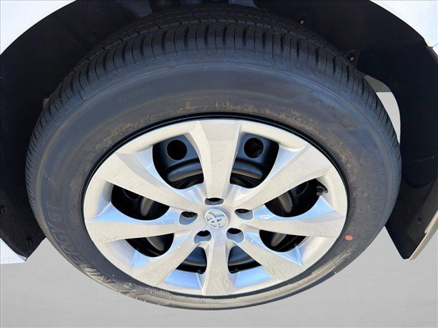 New 2027 Toyota Corolla LE FWD image 19