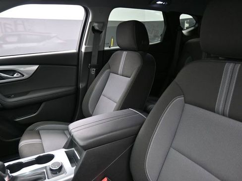 Used 2024 Chevrolet Blazer LT w/ Convenience Package image 10