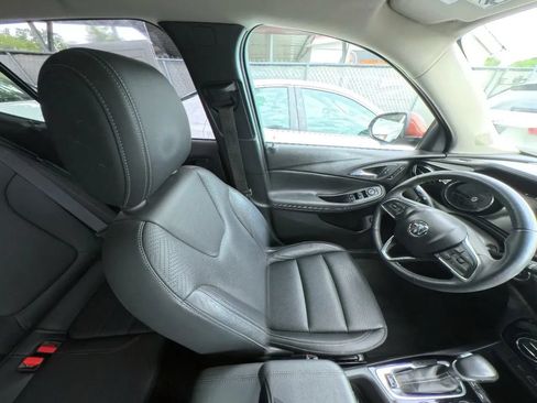 Used 2020 Buick Encore GX Essence w/ Advanced Technology Package AWD/4WD image 28