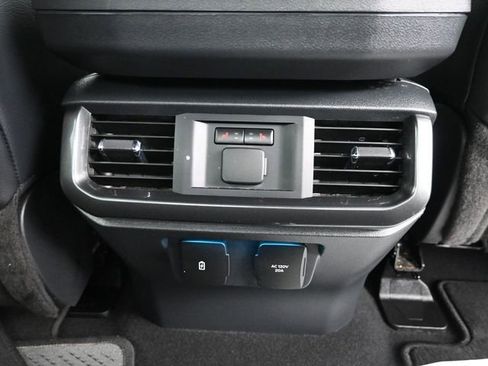 Used 2023 Ford F150 Lariat w/ Equipment Group 502A High image 7