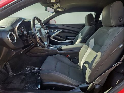 Used 2022 Chevrolet Camaro LT image 15