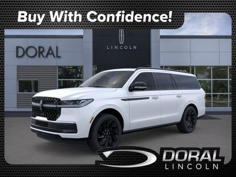New 2026 Lincoln Navigator L Reserve AWD/4WD image 1