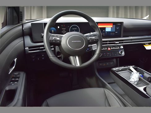 New 2025 Hyundai Tucson SEL image 12