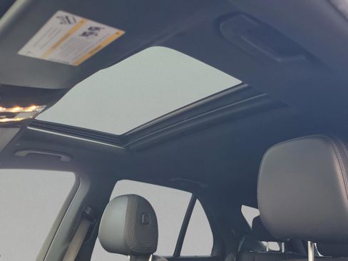 Used 2020 Mercedes-Benz GLE 350 4MATIC image 35