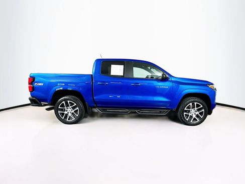 Used 2023 Chevrolet Colorado Z71 w/ Z71 Convenience Package 2 image 11