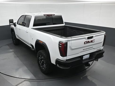 Used 2025 GMC Sierra 2500 AT4X AWD/4WD image 76