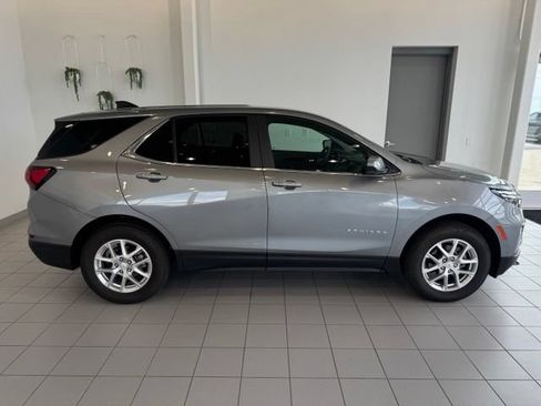 Used 2023 Chevrolet Equinox LT AWD/4WD image 38