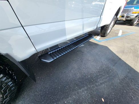 Used 2020 Ford F250 XLT image 24