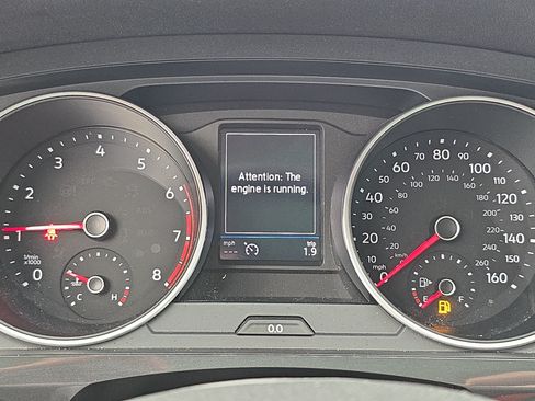 Used 2019 Volkswagen Tiguan SE w/ Panoramic Sunroof Package FWD image 19