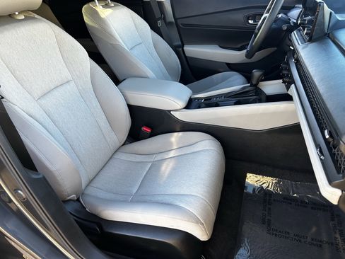 Used 2025 Honda Accord SE image 10